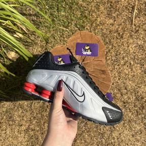 Nike Shox R4 " Cinza/Vermelho "
